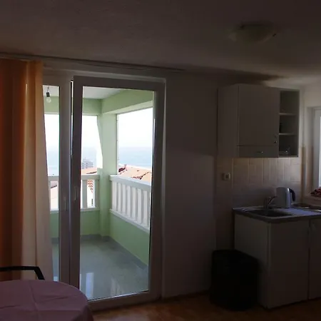 And Mare Apartment *